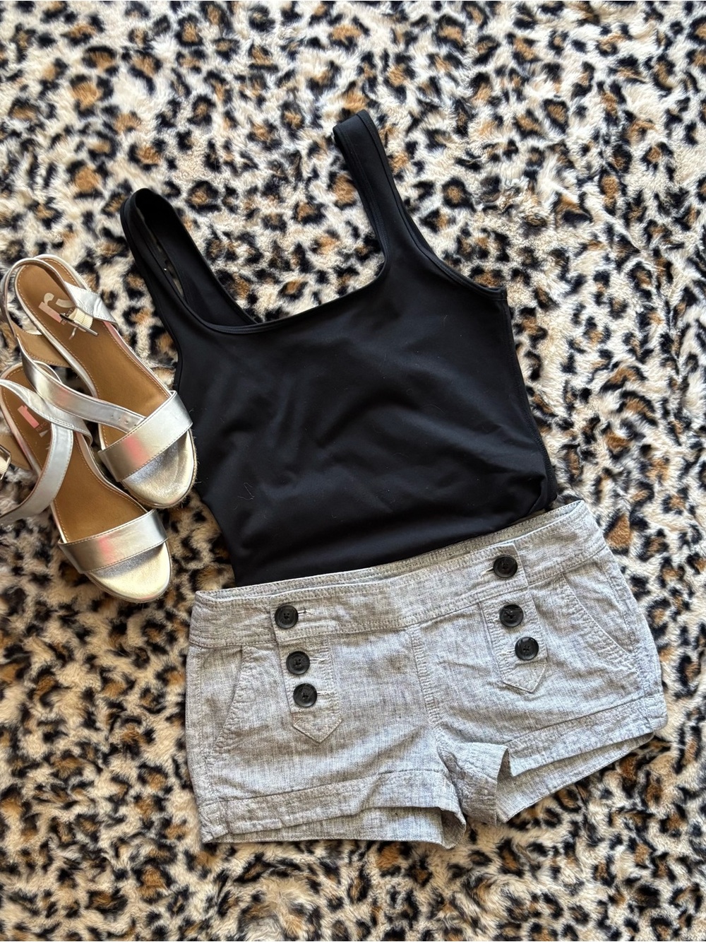 Express Y2K Gray Button-Front Linen-Blend Bermuda Shorts